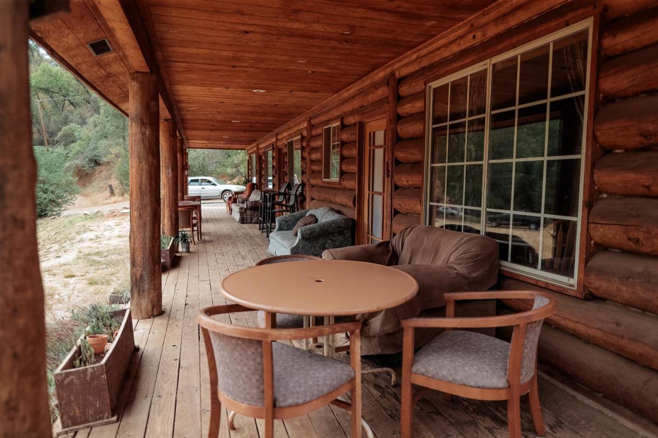 Bear Creek Cabins Мидпайнс Экстерьер фото
